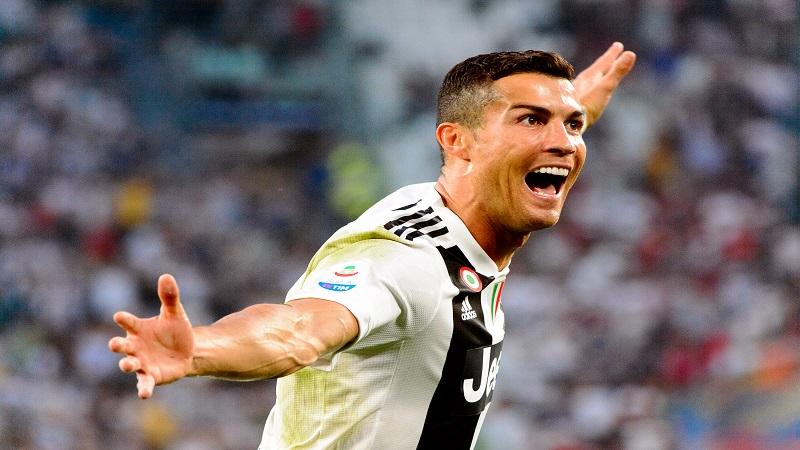 克里斯蒂亞諾·羅納度(Cristiano Ronaldo) 克里斯蒂亞諾·羅納度(Cristiano Ronaldo)